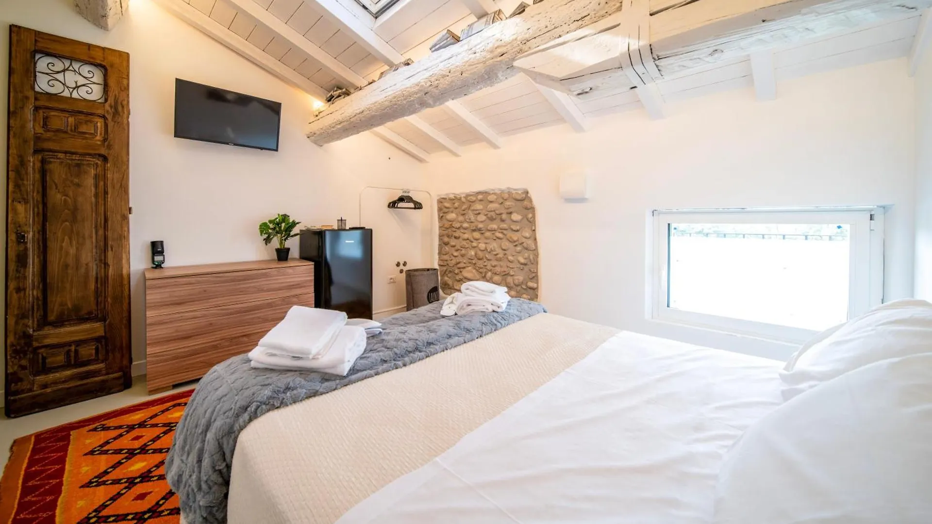 بيت ضيافة Corte Genovesa Rooms I Destiny Home فيرونا إيطاليا